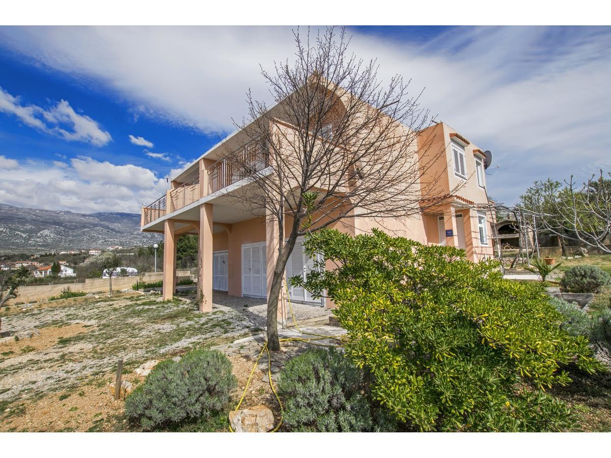 Apartments Dario Rovanjska Exterior photo